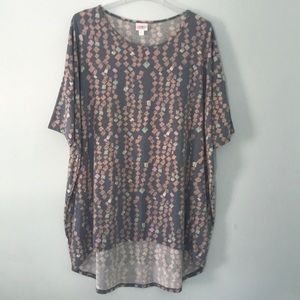 LulaRoe Irma top, size 2X